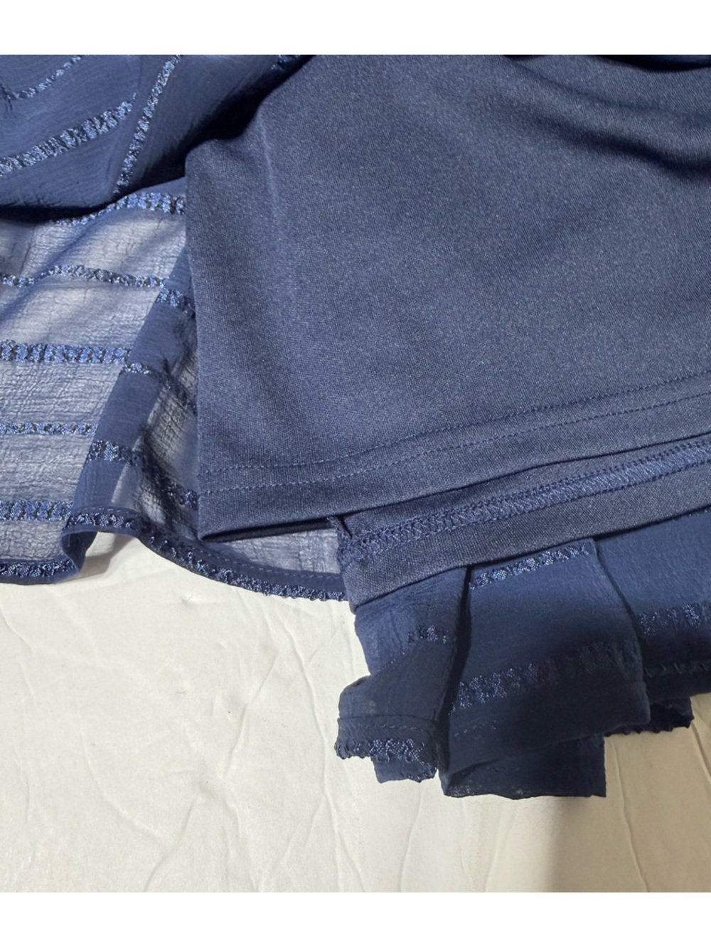 entro Navy Floral Embroidered Tiered Dress Size Large - Picture 11 of 12